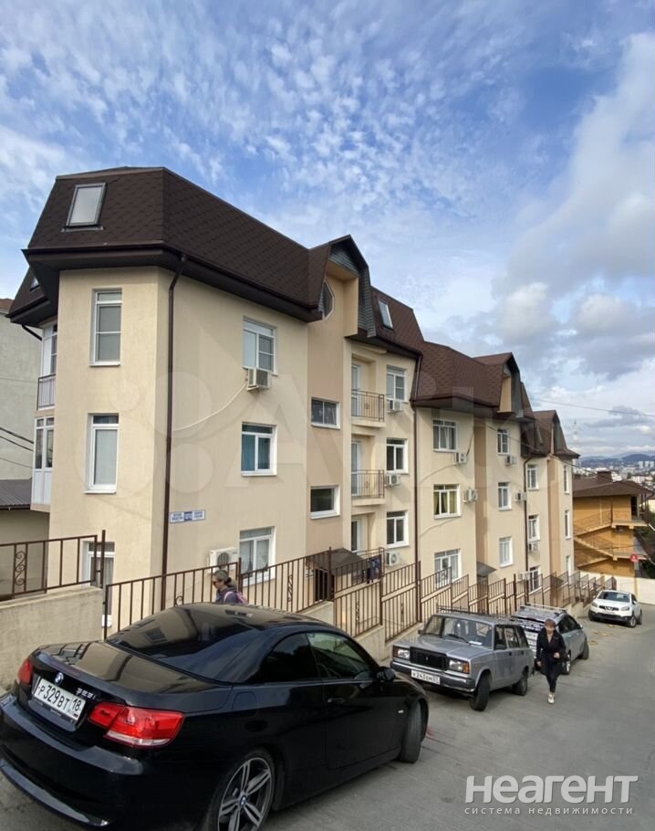 Продается 1-комнатная квартира, 18 м²