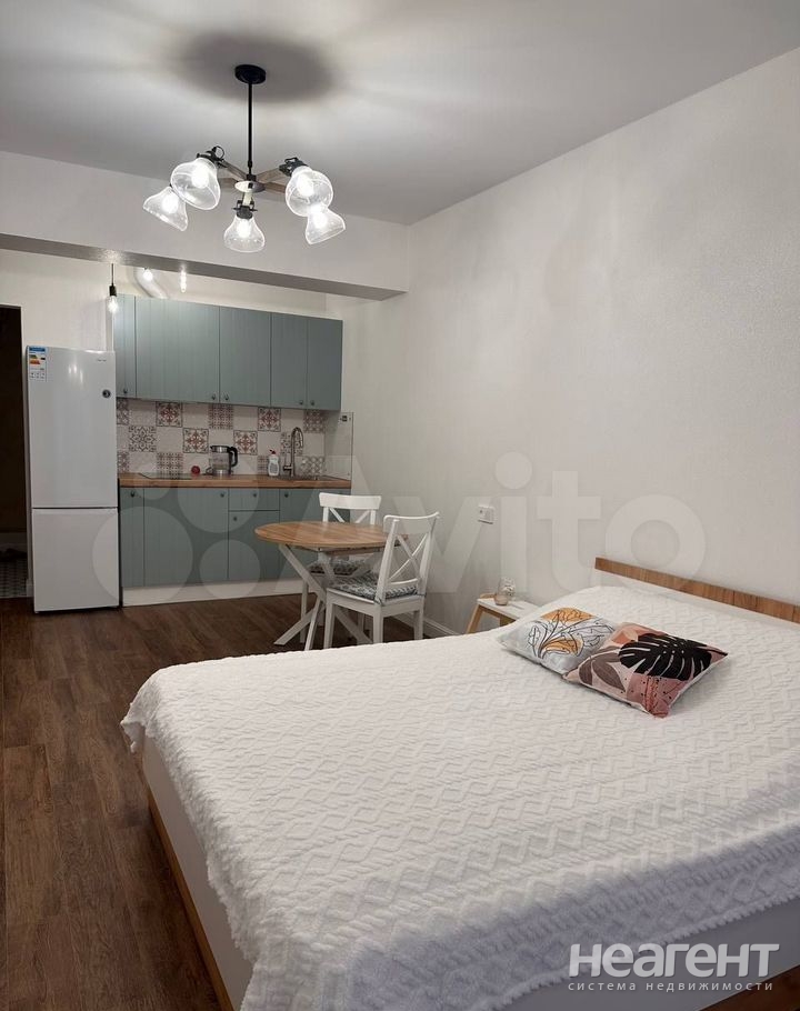 Продается 1-комнатная квартира, 27,6 м²