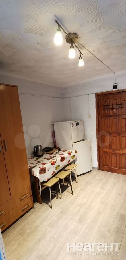 Продается 1-комнатная квартира, 15 м²