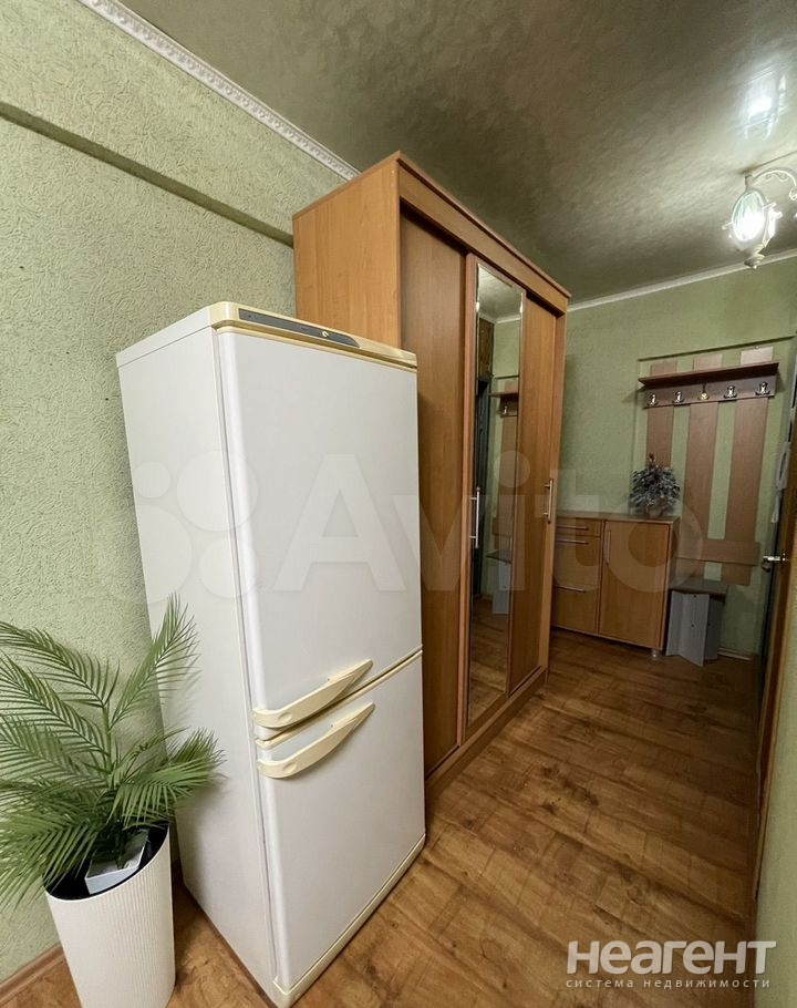 Продается 1-комнатная квартира, 36 м²