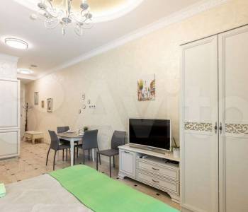 Продается 1-комнатная квартира, 42,3 м²