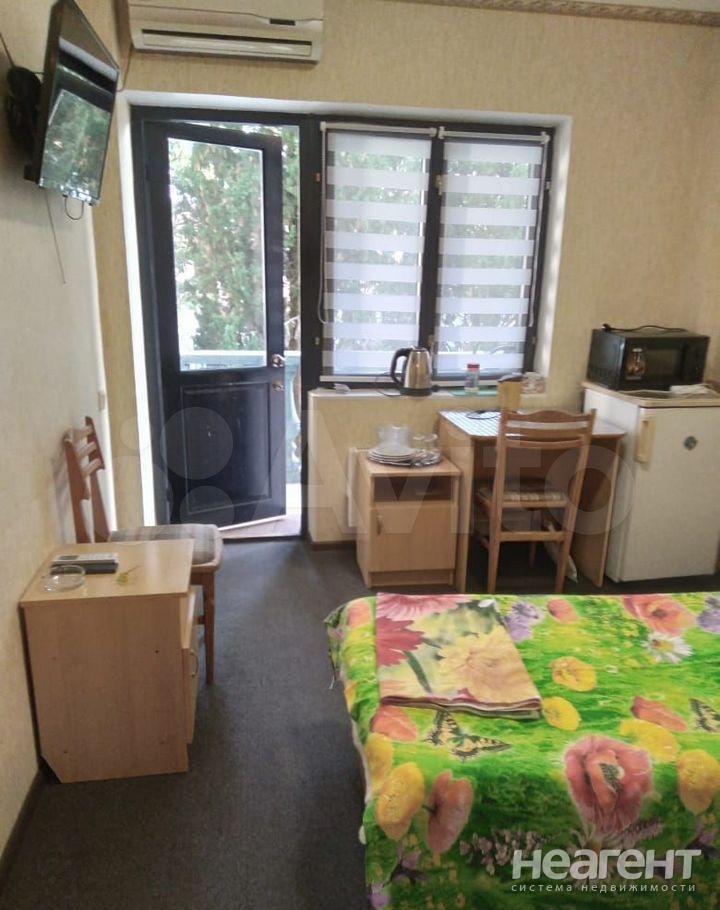 Продается 1-комнатная квартира, 15,2 м²