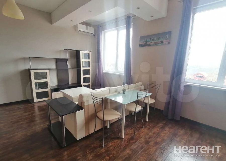 Сдается 1-комнатная квартира, 47 м²