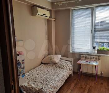 Продается 1-комнатная квартира, 37 м²