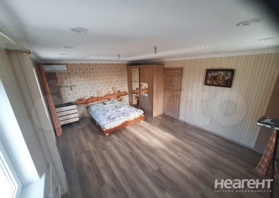 Сдается 1-комнатная квартира, 51 м²