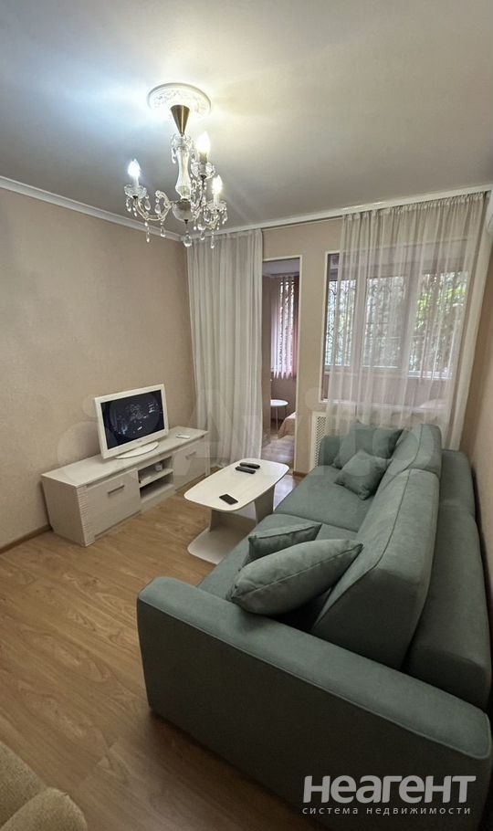 Сдается 1-комнатная квартира, 30 м²