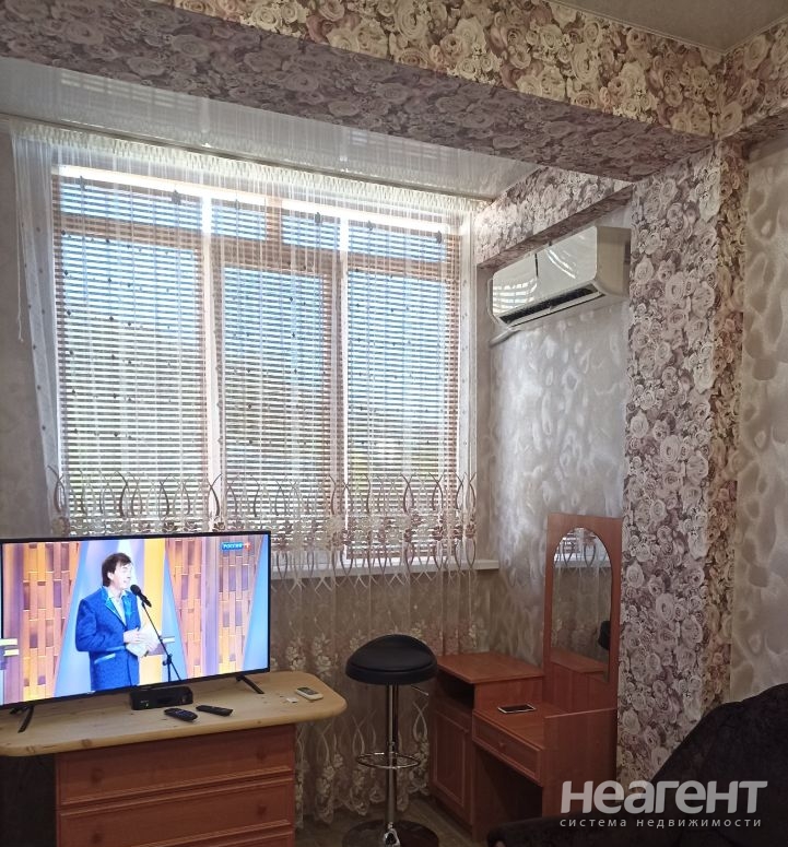 Сдается 1-комнатная квартира, 40 м²