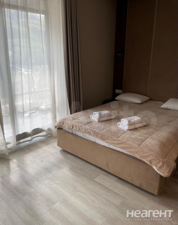 Продается 1-комнатная квартира, 35 м²