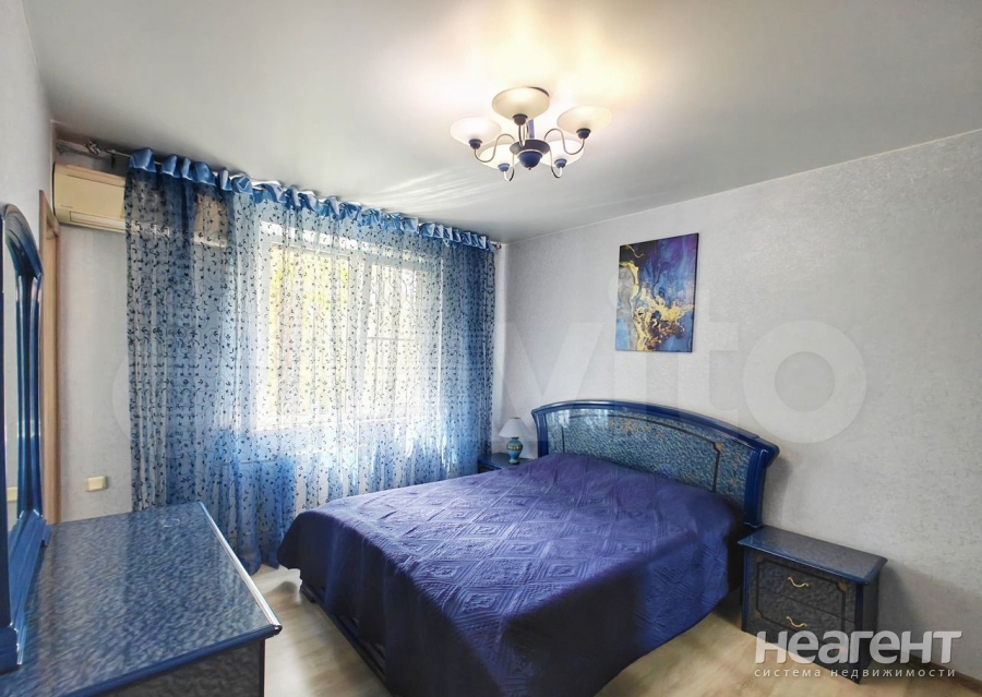 Сдается 2-х комнатная квартира, 65 м²