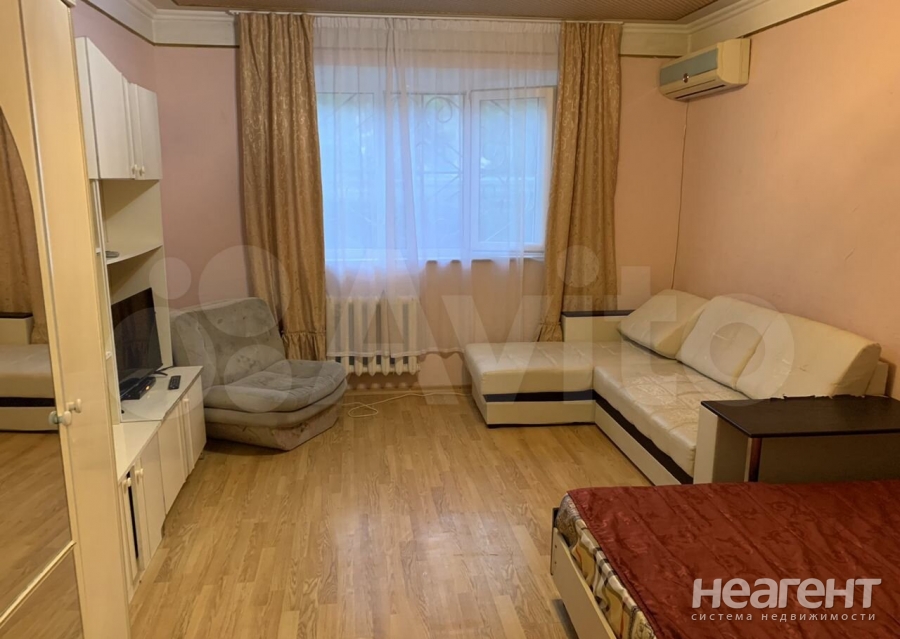 Сдается 1-комнатная квартира, 32 м²