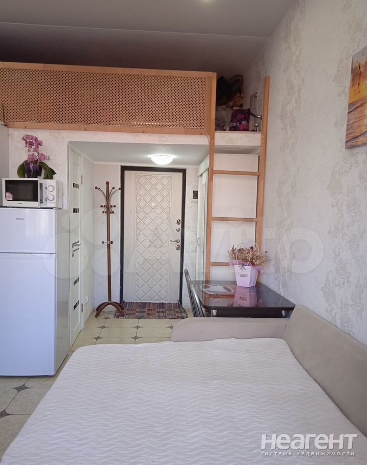 Продается 1-комнатная квартира, 20,3 м²