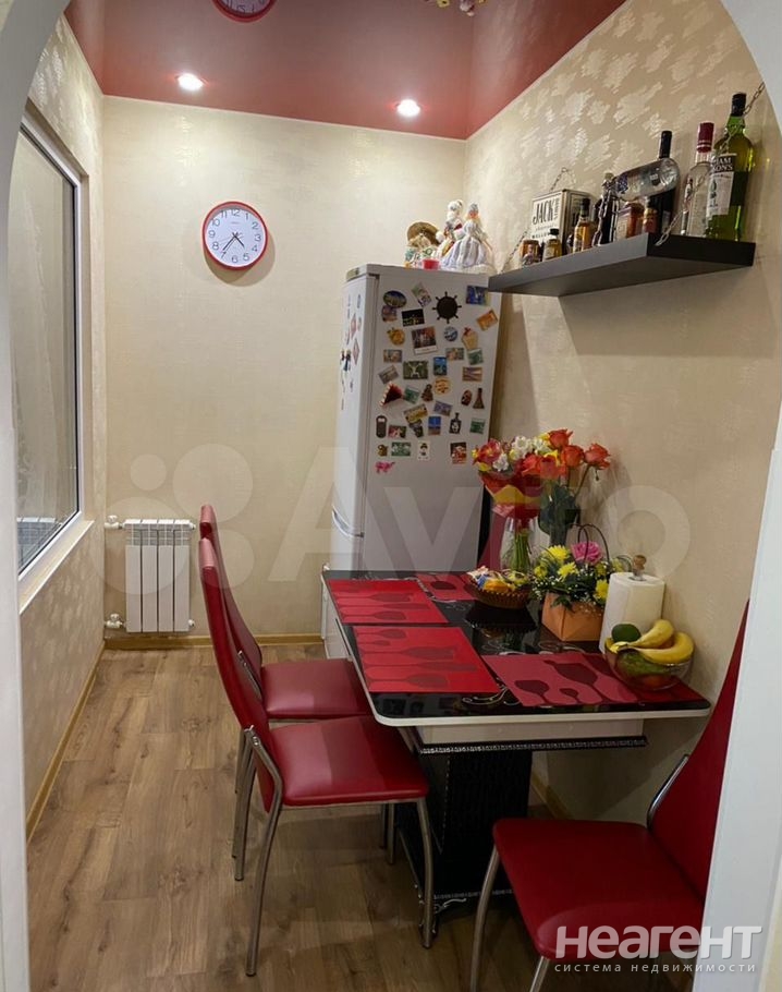 Продается 1-комнатная квартира, 40,4 м²