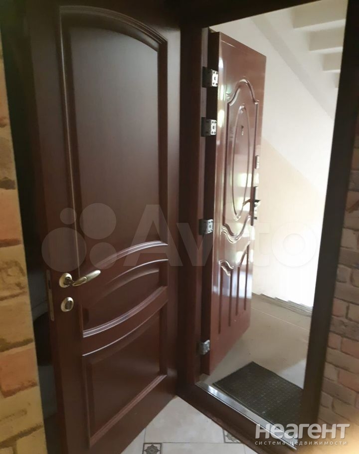 Продается 1-комнатная квартира, 30 м²