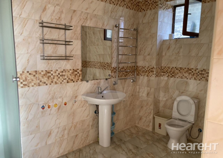 Сдается Многокомнатная квартира, 120 м²