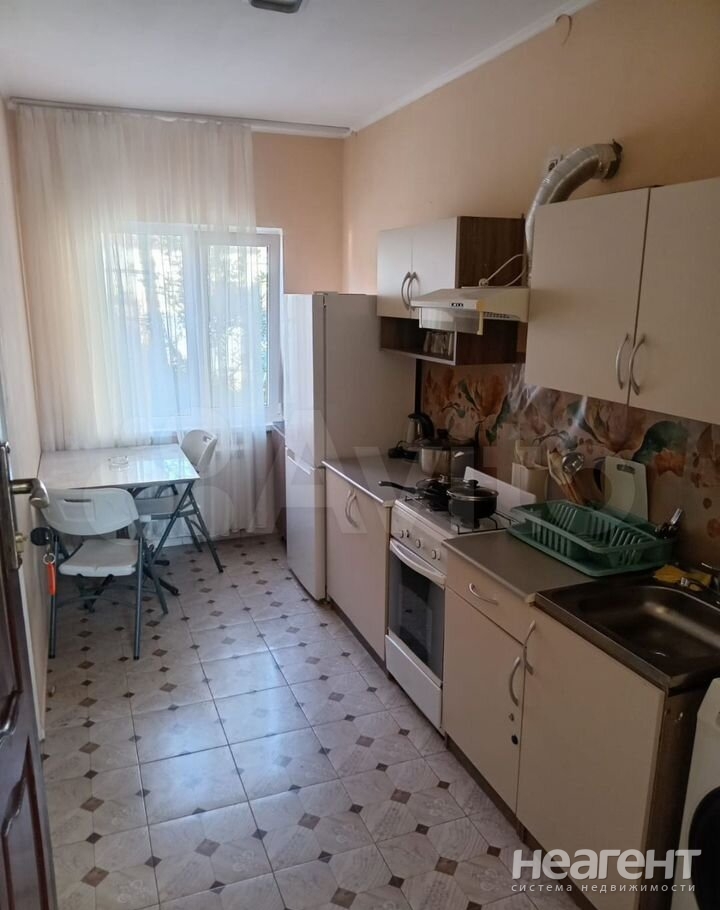 Сдается 1-комнатная квартира, 30 м²