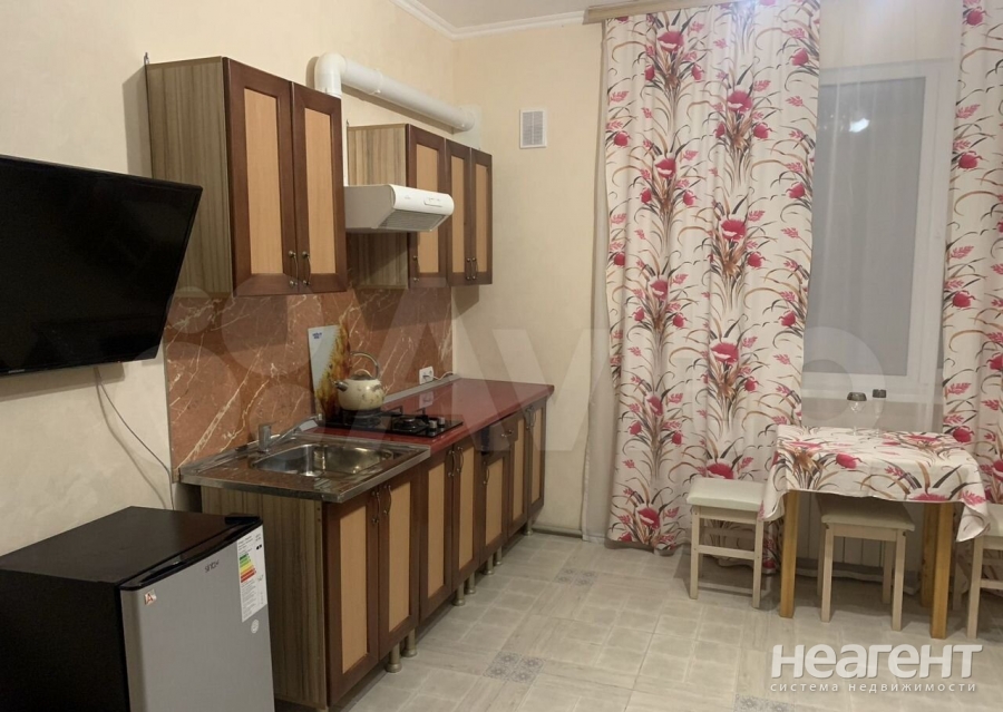 Сдается 1-комнатная квартира, 30 м²