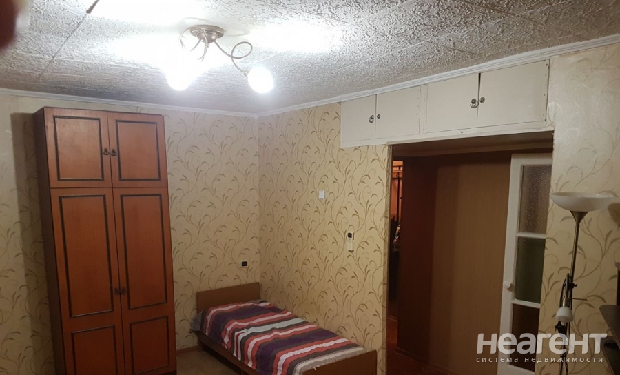 Сдается 1-комнатная квартира, 32 м²