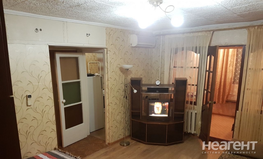 Сдается 1-комнатная квартира, 32 м²