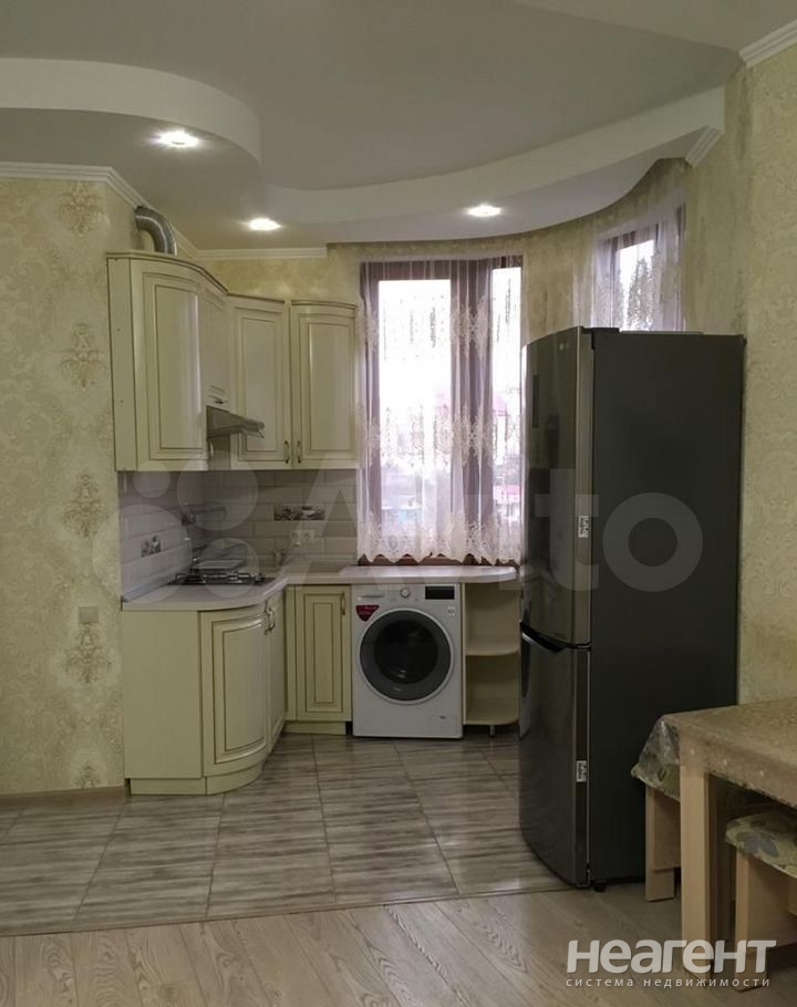 Сдается 1-комнатная квартира, 35 м²