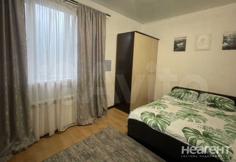 Сдается 1-комнатная квартира, 35 м²