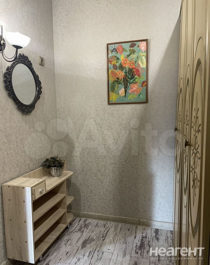 Сдается Многокомнатная квартира, 70 м²