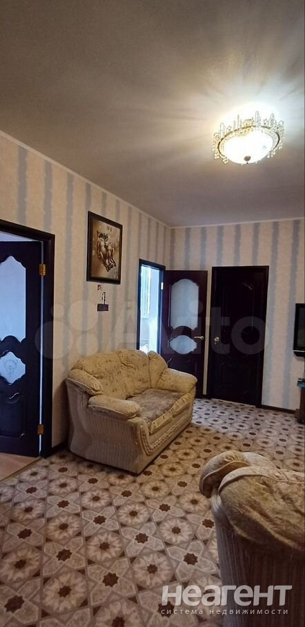 Сдается Многокомнатная квартира, 90 м²