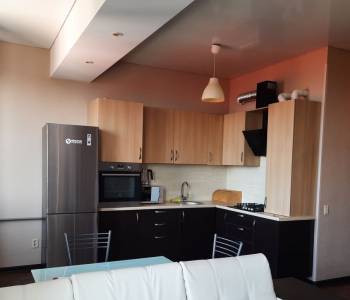 Продается 1-комнатная квартира, 47 м²