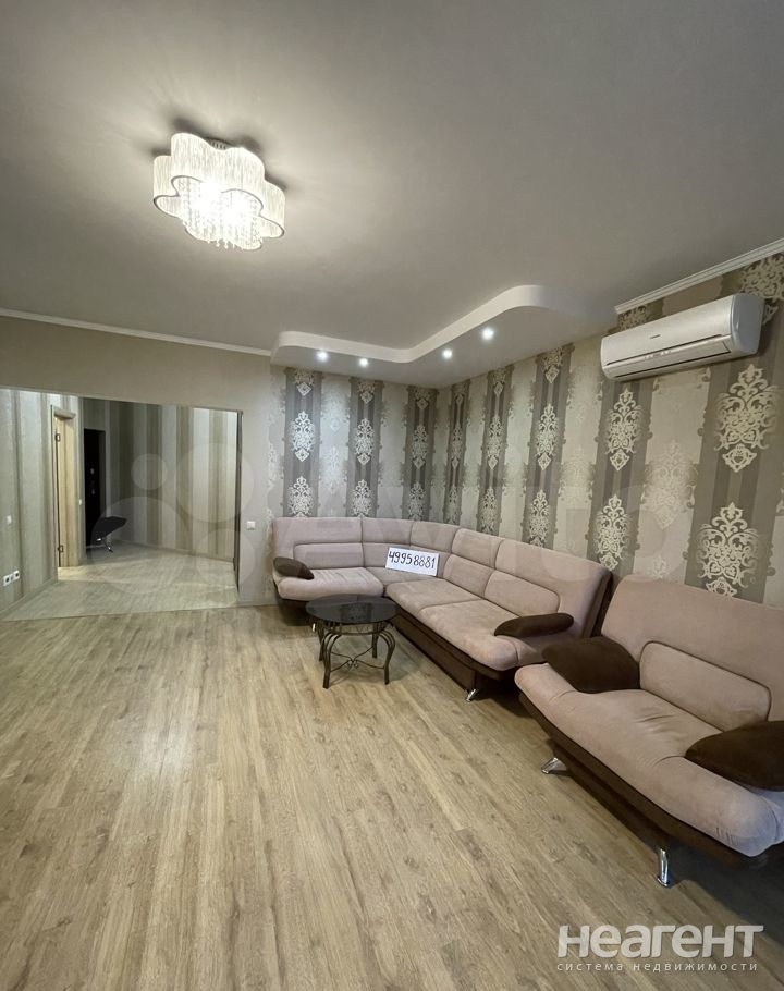 Сдается Многокомнатная квартира, 70 м²