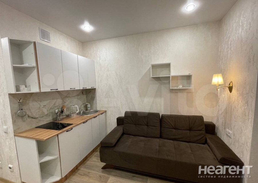 Сдается 1-комнатная квартира, 18,3 м²