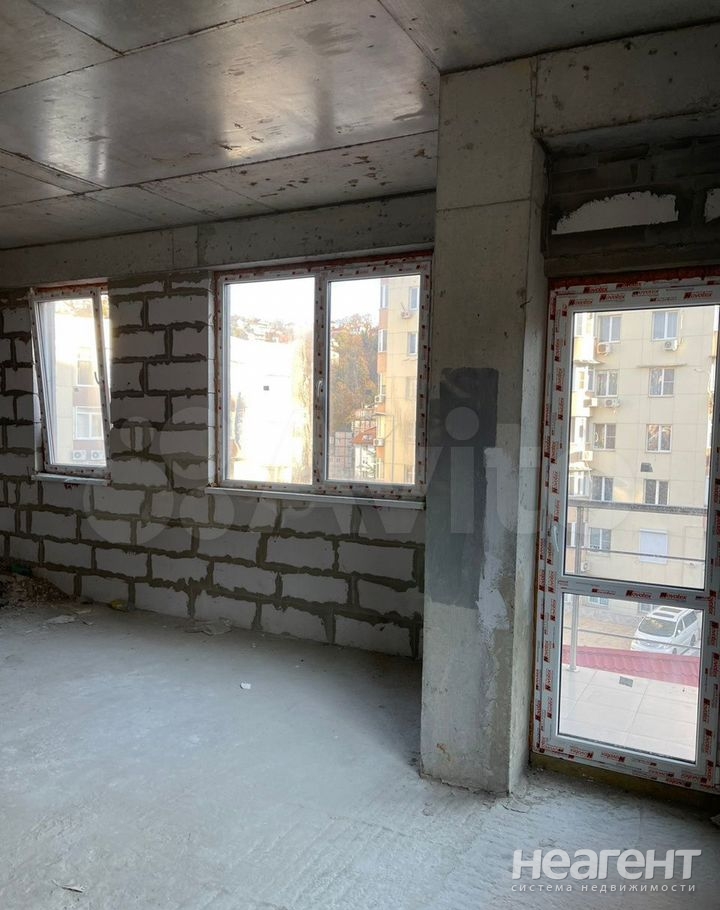 Продается 1-комнатная квартира, 33 м²