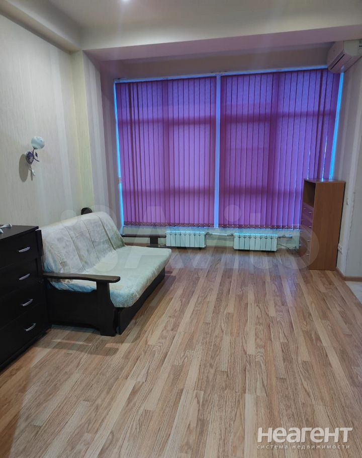 Сдается 1-комнатная квартира, 30 м²