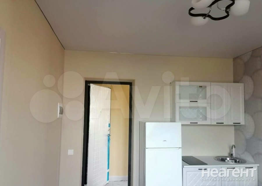 Продается 1-комнатная квартира, 16,3 м²