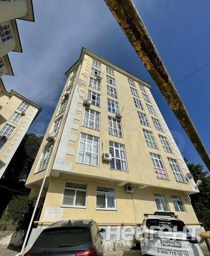 Продается 1-комнатная квартира, 32 м²