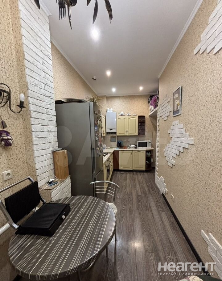 Продается 1-комнатная квартира, 33,2 м²