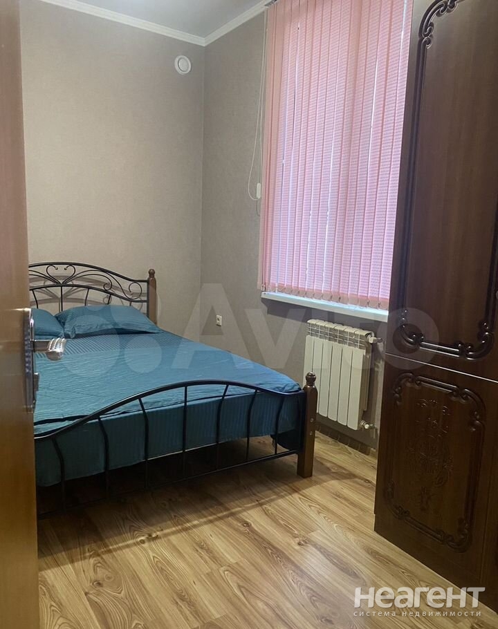 Сдается 1-комнатная квартира, 50 м²