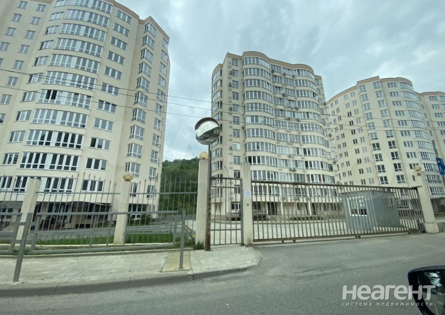 Продается 1-комнатная квартира, 26,9 м²