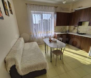 Сдается Многокомнатная квартира, 60 м²