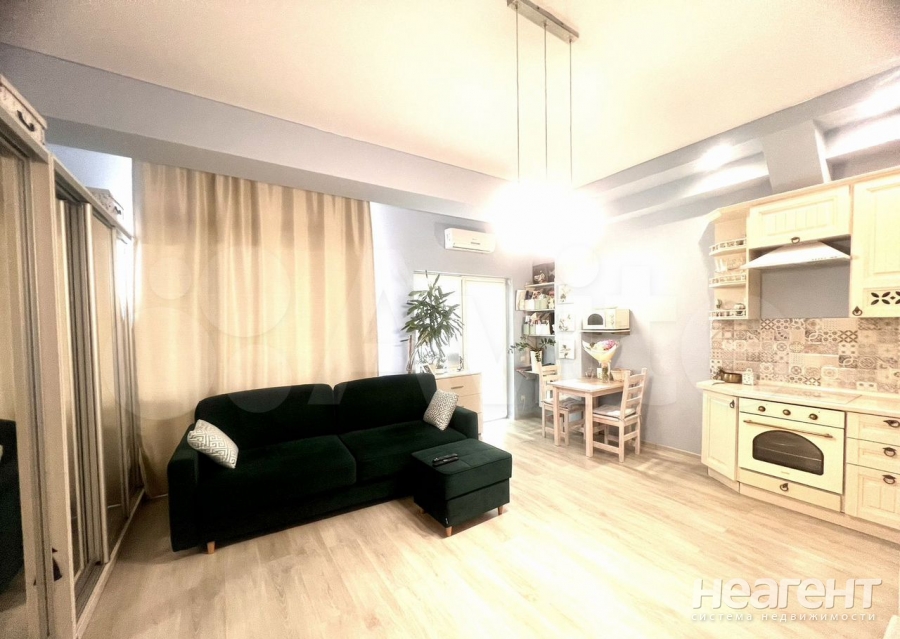 Продается 1-комнатная квартира, 32,9 м²