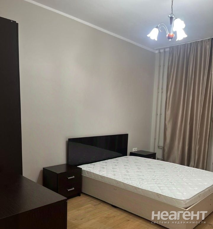 Продается 3-х комнатная квартира, 100 м²