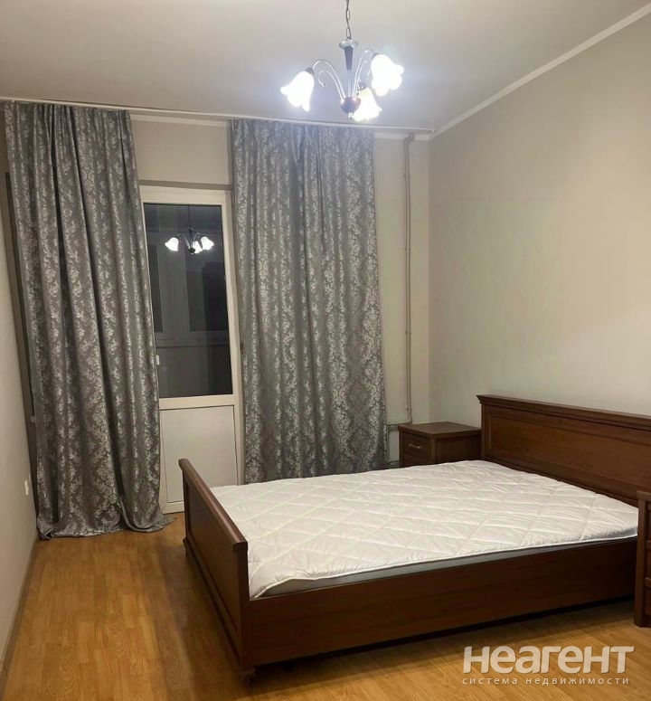 Продается 3-х комнатная квартира, 100 м²