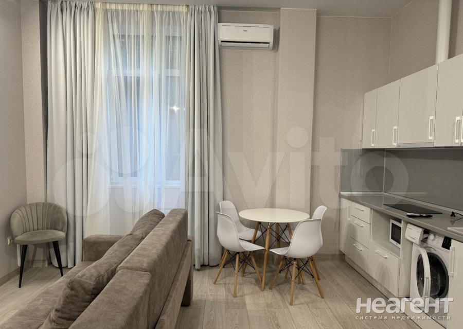 Сдается 1-комнатная квартира, 30 м²