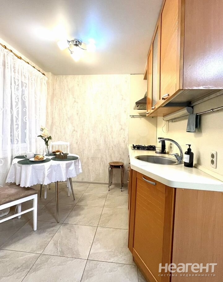 Сдается 1-комнатная квартира, 32 м²