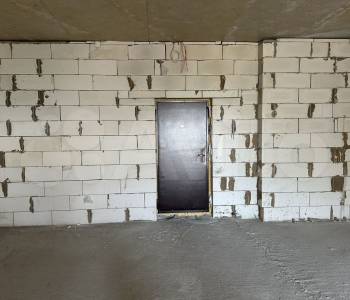 Продается 1-комнатная квартира, 65 м²