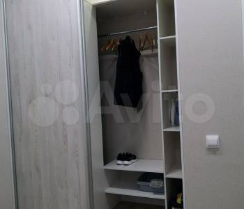 Продается 1-комнатная квартира, 37 м²