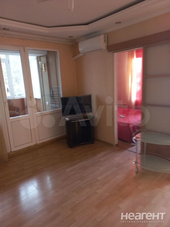 Сдается 2-х комнатная квартира, 40 м²