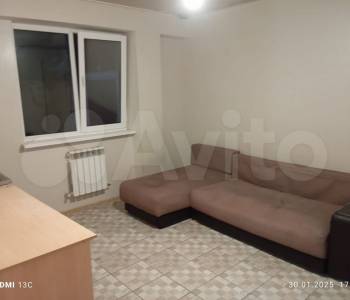 Продается 1-комнатная квартира, 35 м²