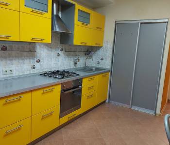 Продается 1-комнатная квартира, 52,4 м²