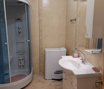 Продается 1-комнатная квартира, 52,4 м²