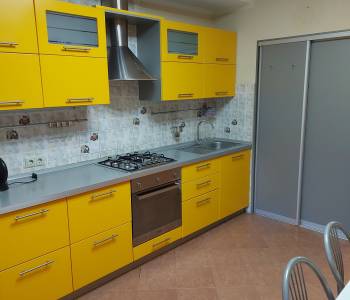 Продается 1-комнатная квартира, 52,4 м²