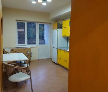 Продается 1-комнатная квартира, 52,4 м²